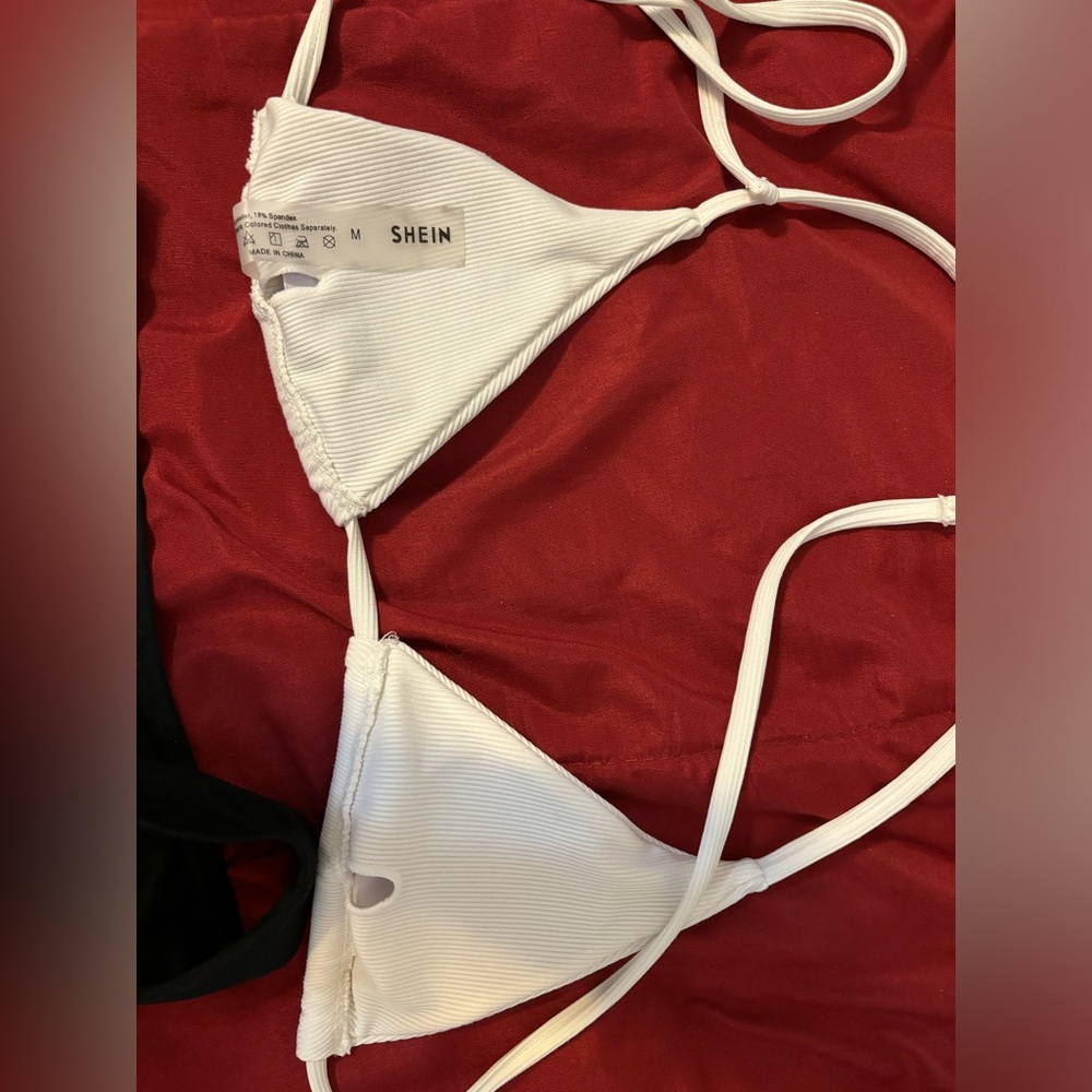 Bikini set - Picture 3 of 4